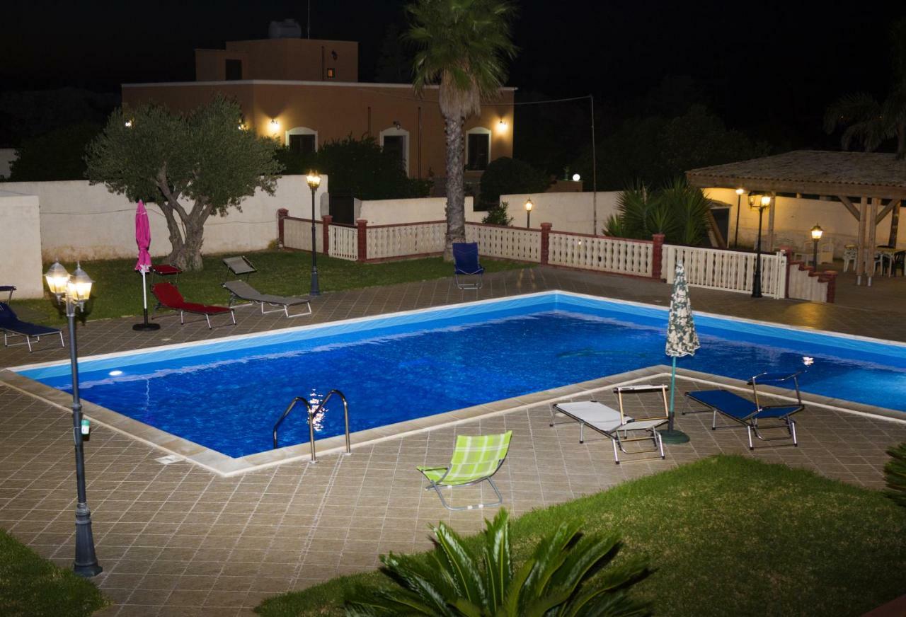 Casa Vacanze Calafarina Pachino Exterior photo
